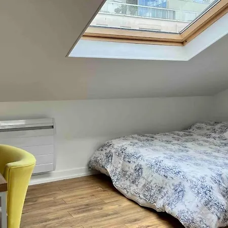 Large, Quiet, Family-friendly Floor Duplex Appartamento *