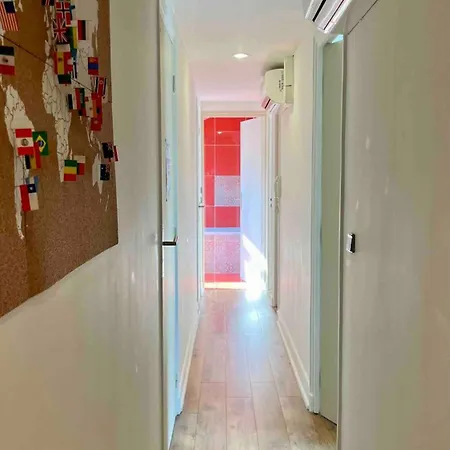 Large, Quiet, Family-friendly Floor Duplex Apartment